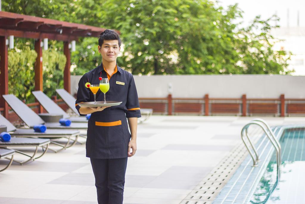 อเดลฟี แกรนด์ สุขุมวิท 4*