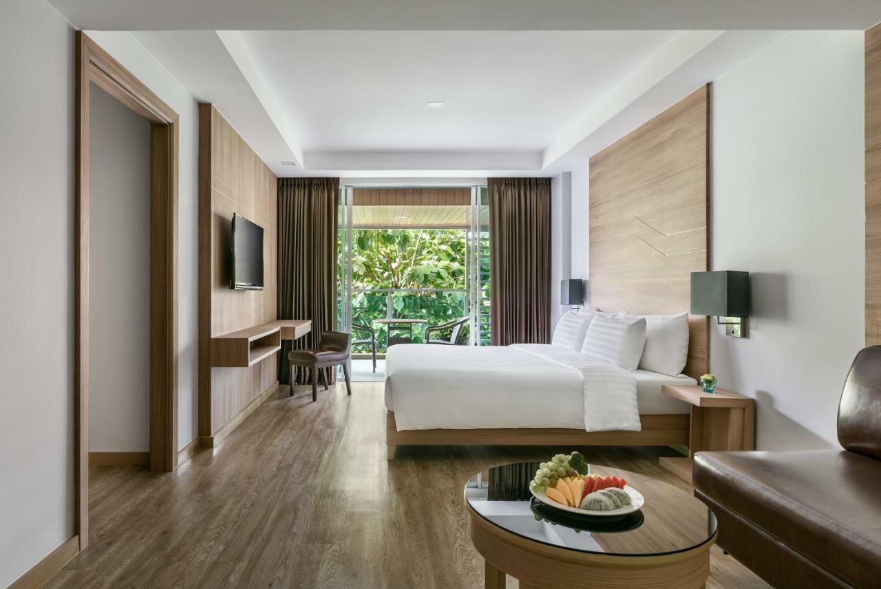 होटल Adelphi Grande Sukhumvit 4*