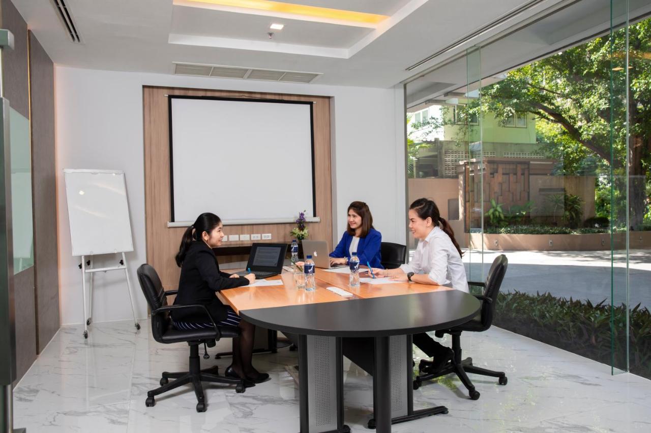 Adelphi Grande Sukhumvit होटल 4*
