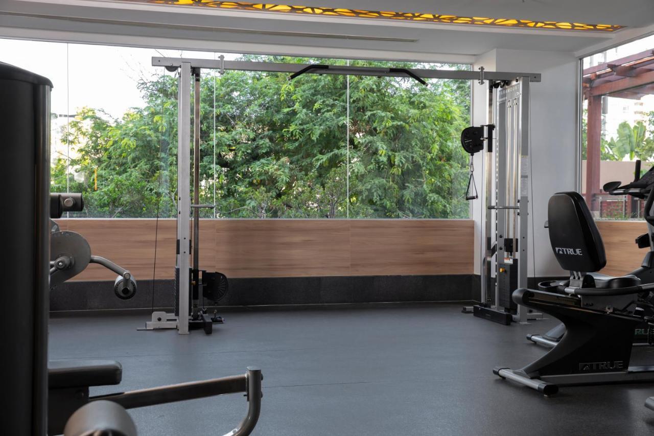 होटल Adelphi Grande Sukhumvit 4*
